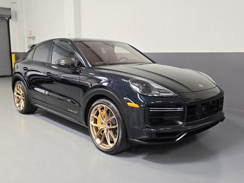 2023 Porsche Cayenne Turbo GT