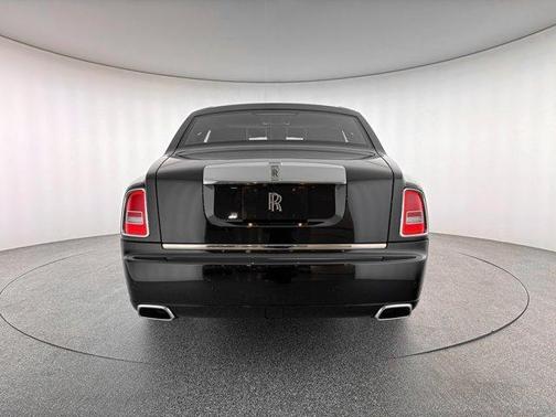 2016 Rolls-Royce Phantom 