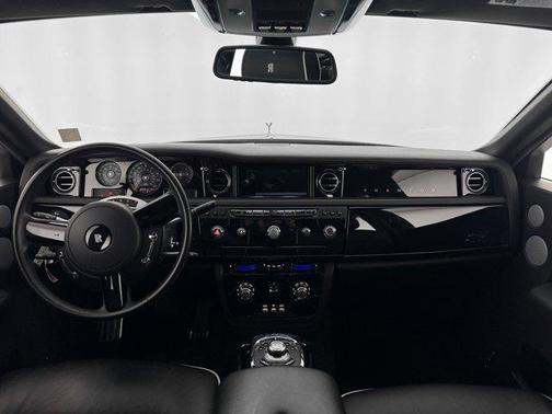 2016 Rolls-Royce Phantom 