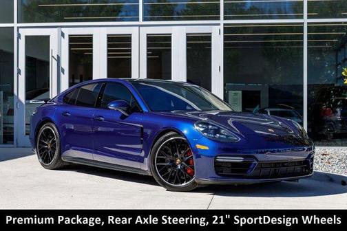 2022 Porsche Panamera GTS