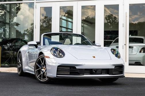 2025 Porsche 911 Carrera
