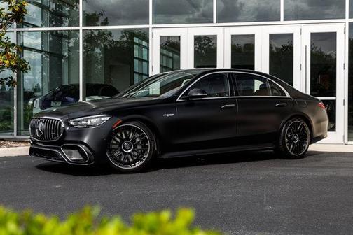 Midnight Black 2026 Mercedes-Benz AMG S 63 E Base