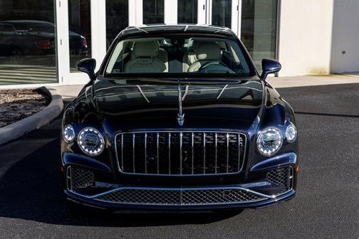 2026 Bentley Flying Spur 