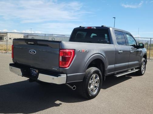 CARBONIZED GRAY METALLIC 2023 Ford F-150 XLT