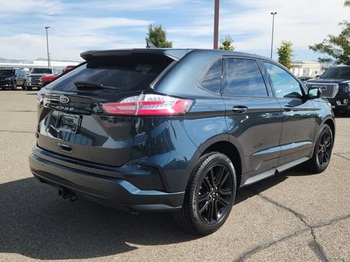 2024 Ford Edge ST-LINE