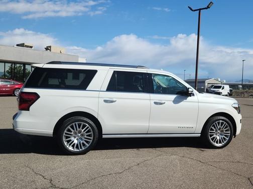 STAR WHITE MET TRI-COAT 2024 Ford Expedition PLATINUM