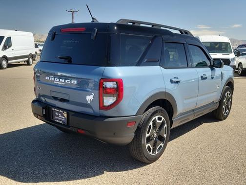 AZURE GRAY METALLIC TRI-COA 2024 Ford Bronco Sport OUTER BANKS
