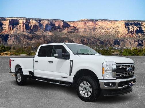 OXFORD WHITE 2024 Ford F-350 XLT