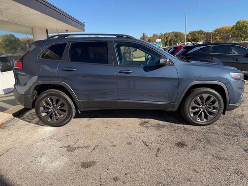 Slate Blue Pearlcoat 2021 Jeep Cherokee 80th Anniversary 4x4