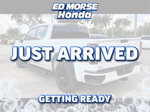 Summit White 2024 GMC Sierra 1500 Elevation
