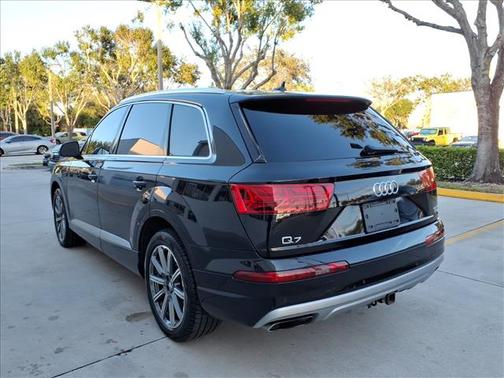 2017 Audi Q7 3.0T Premium