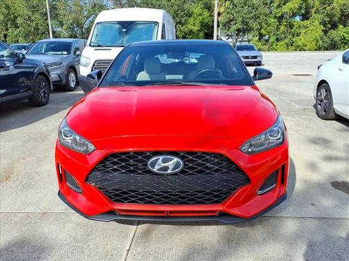 2019 Hyundai Veloster Base