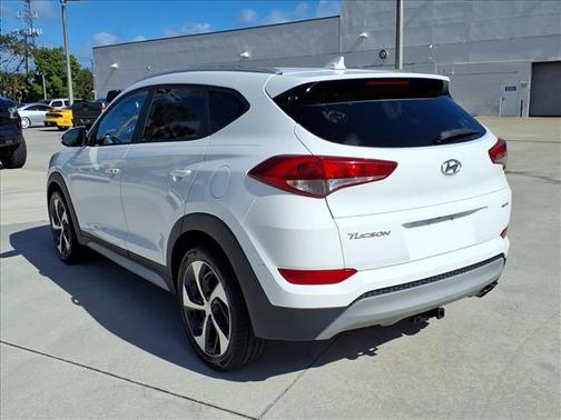 2018 Hyundai TUCSON Sport