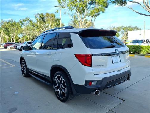2023 Honda Passport AWD Elite