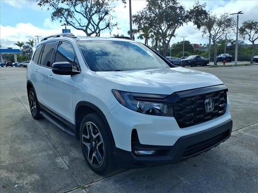 2023 Honda Passport AWD Elite