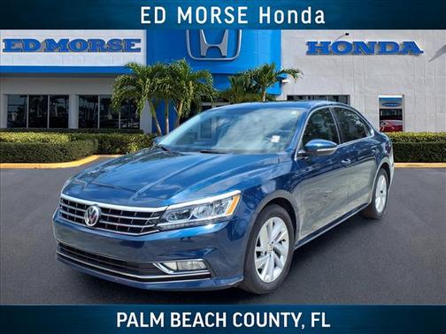 Blue Metallic 2018 Volkswagen Passat 2.0T SE