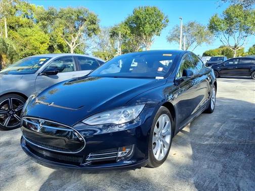 2015 Tesla Model S P85D