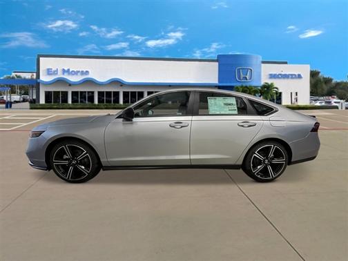 2025 Honda Accord Hybrid Base