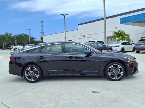 2021 Kia K5 EX