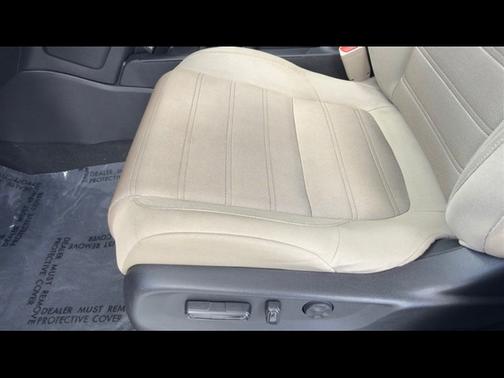 Platinum White Pearl 2022 Honda CR-V 2WD EX