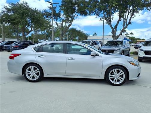 2016 Nissan Altima 3.5 SL