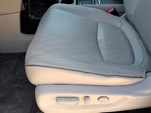 Modern Steel Metallic 2023 Honda Odyssey Elite