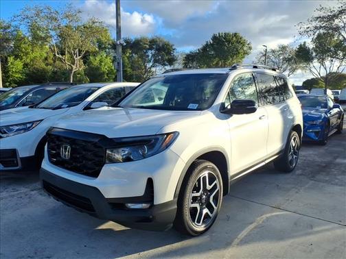 2023 Honda Passport AWD Elite