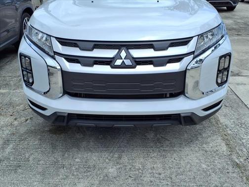 2024 Mitsubishi Outlander Sport SE
