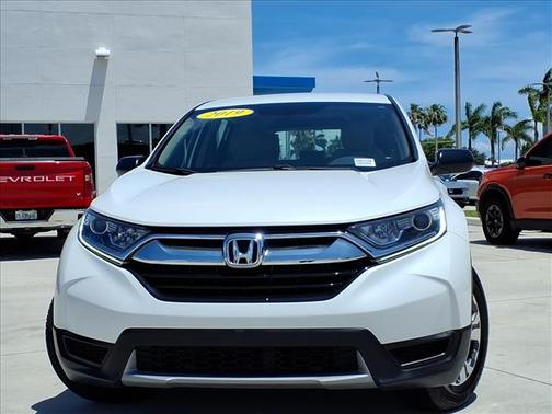 Platinum White Pearl 2019 Honda CR-V LX