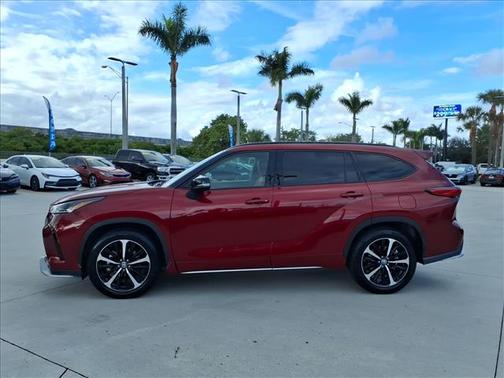 2021 Toyota Highlander XSE