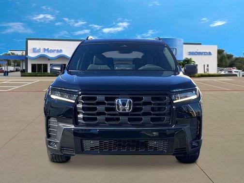 Bk/Raven Black 2026 Honda Pilot Sport