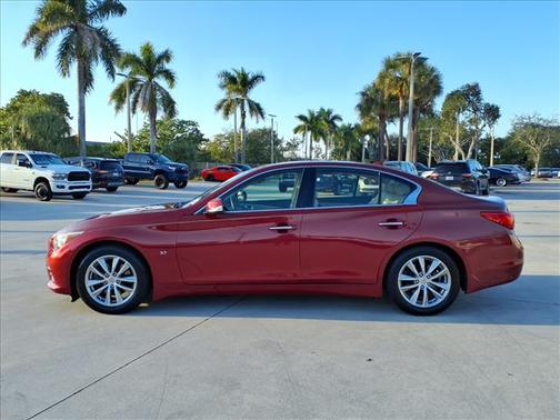 2014 INFINITI Q50 Premium