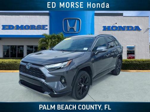 2023 Toyota RAV4 Hybrid SE