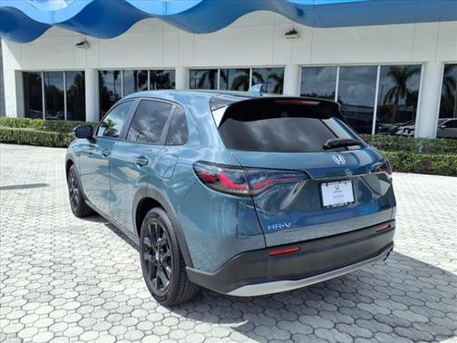 2023 Honda HR-V 2WD Sport