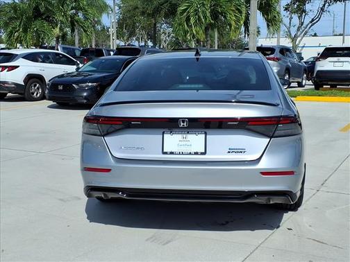 2023 Honda Accord Hybrid Base