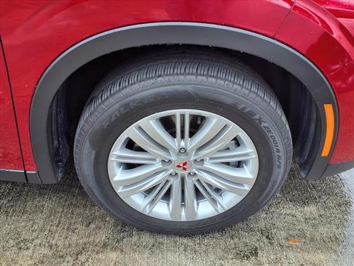 2024 Mitsubishi Outlander ES 2.5 2WD
