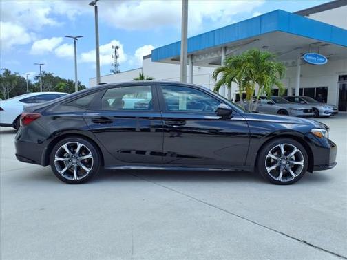2025 Honda Civic Hybrid Sport Touring