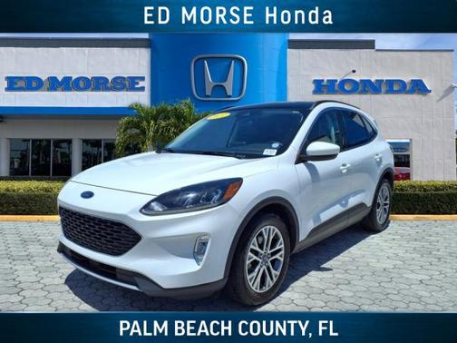 2022 Ford Escape SEL
