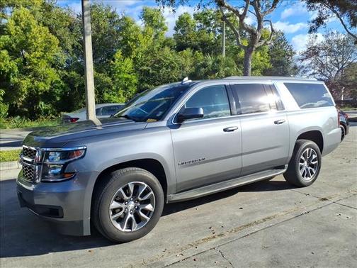 2018 Chevrolet Suburban LT