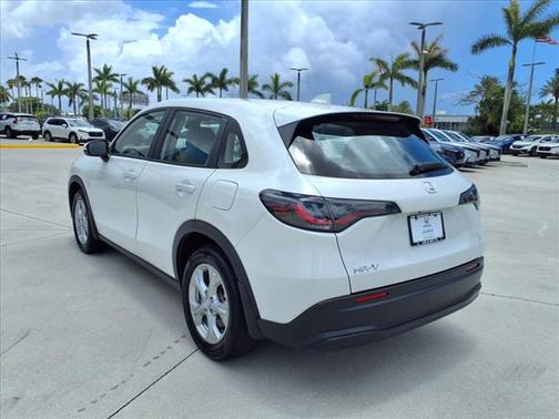 2024 Honda HR-V LX
