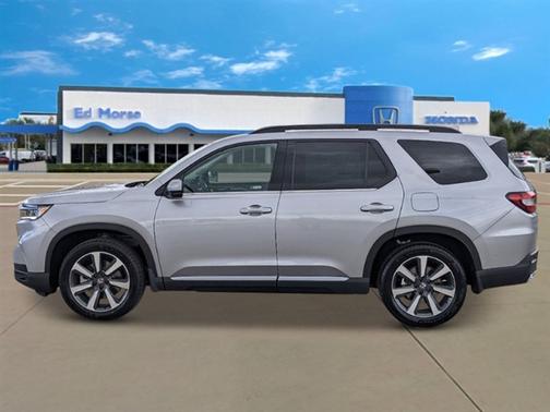 2025 Honda Pilot Touring 8-Passenger