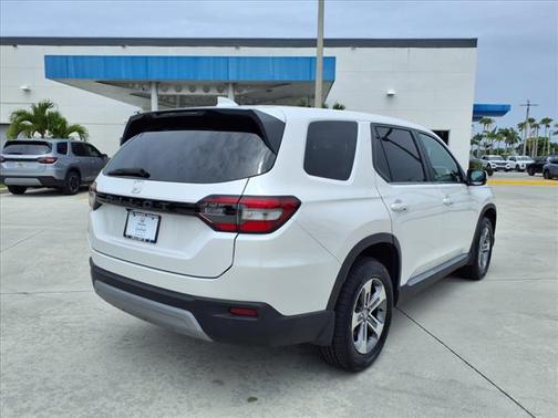 2023 Honda Pilot 2WD EX-L 7 Passenger