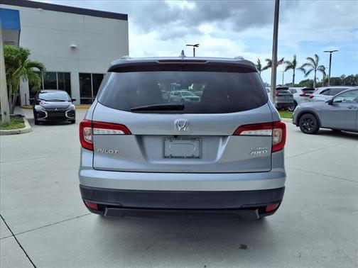 2022 Honda Pilot AWD Special Edition