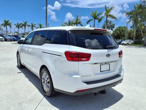 2020 Kia Sedona LX