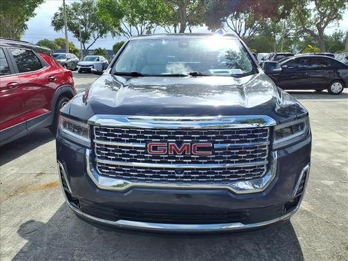 2022 GMC Acadia Denali