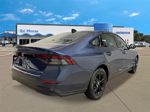 2025 Honda Accord Sport SE 1.5T