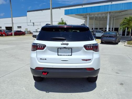 2024 Jeep Compass Trailhawk