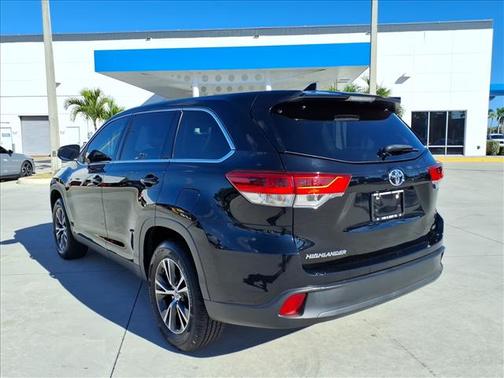 2019 Toyota Highlander LE Plus