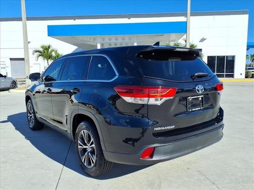 2019 Toyota Highlander LE Plus