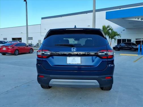 2023 Honda Pilot 2WD EX-L 8 Passenger